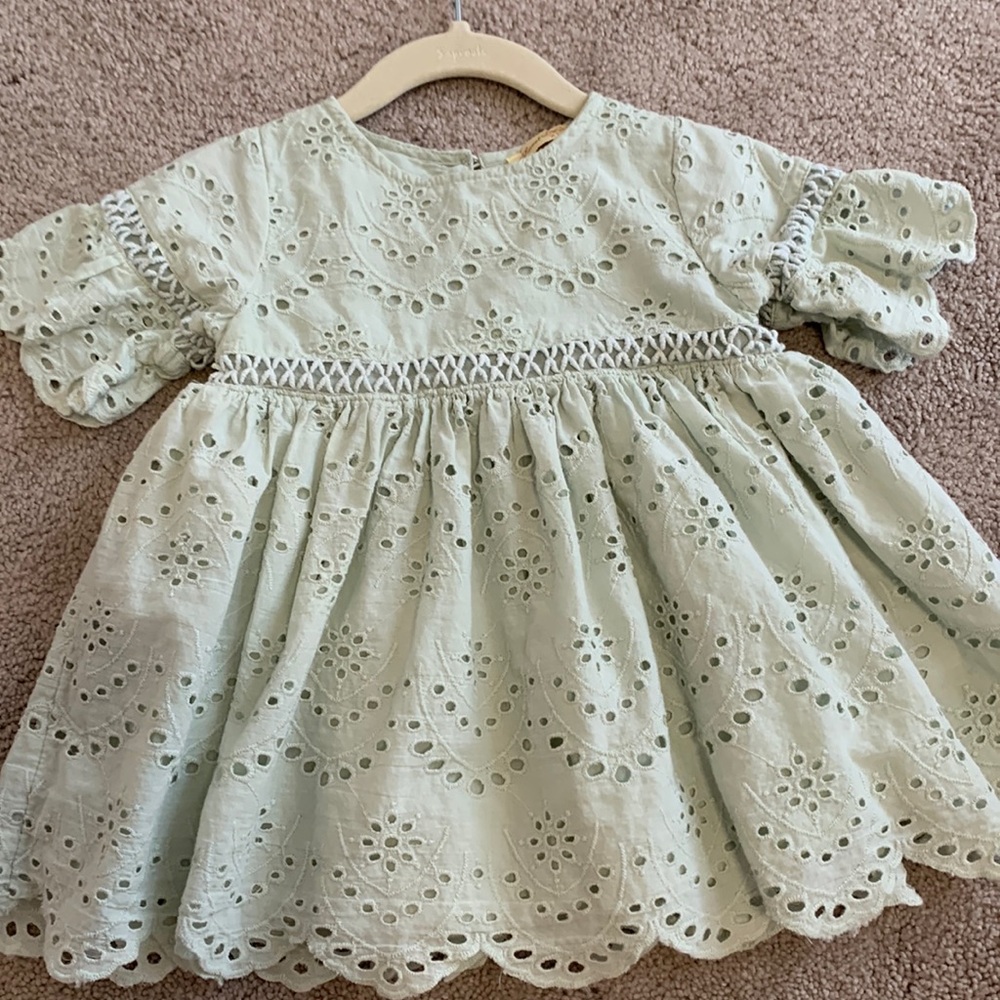 Sweet magnolia dress or shirt